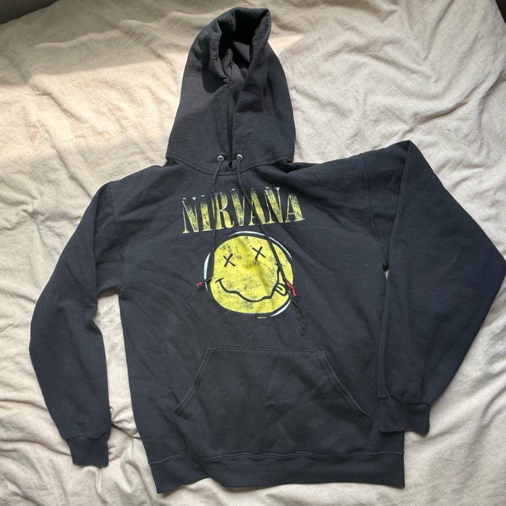 NIRVANA Black and Yellow Sweater Casual Style